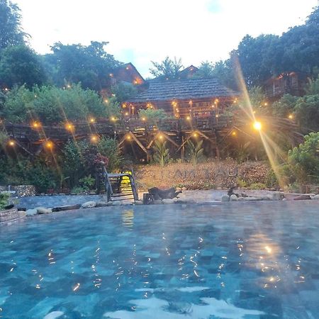 Cau Treo Homestay Cham Ta Lao Ngoại thất bức ảnh